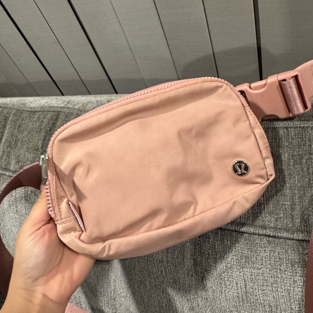 Lululemon Rose Belt Bag - Picture 2 of 8